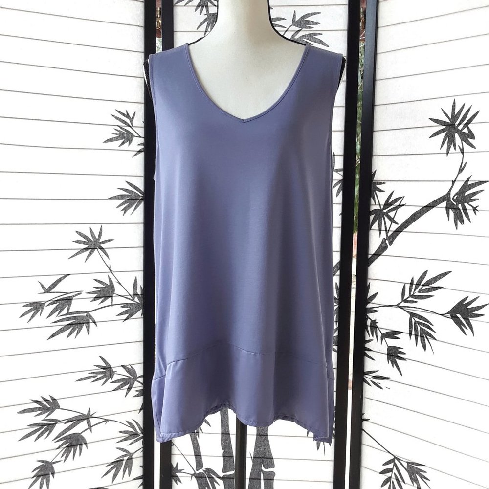 Jaclyn Smith Purple Tiered Hem Relaxed Fit Tank